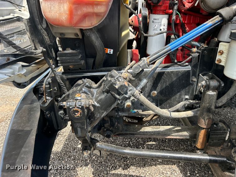 image for item EG1524 2011 Ford F650 Super Duty flatbed truck