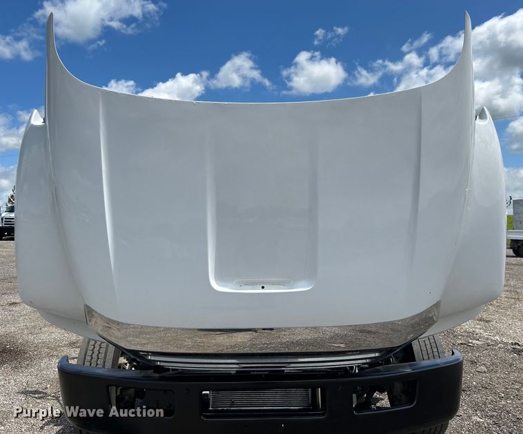 image for item EG1524 2011 Ford F650 Super Duty flatbed truck