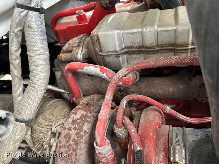 image for item EG1524 2011 Ford F650 Super Duty flatbed truck