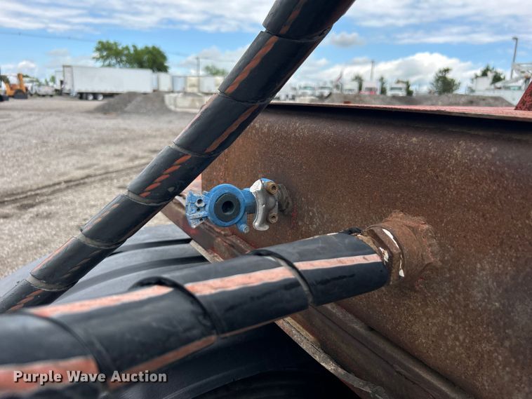 image for item EG1526 2003 Galbreth A5-EX-250 container trailer