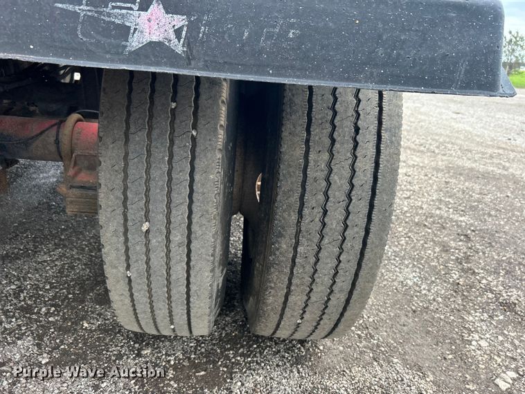 image for item EG1526 2003 Galbreth A5-EX-250 container trailer