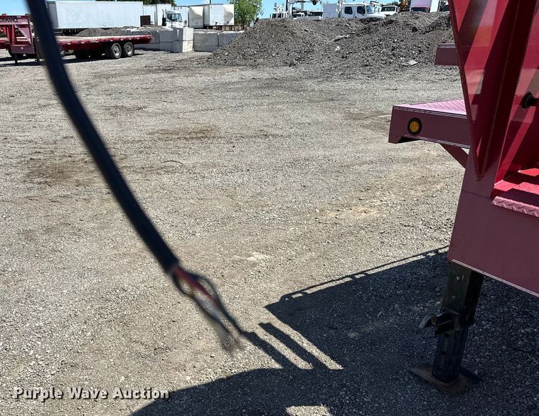 image for item EG1553 2013 Parker Performance  equipment trailer