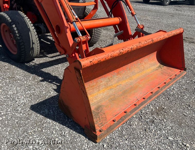 image for item EG1576 Kubota L3540 tractor