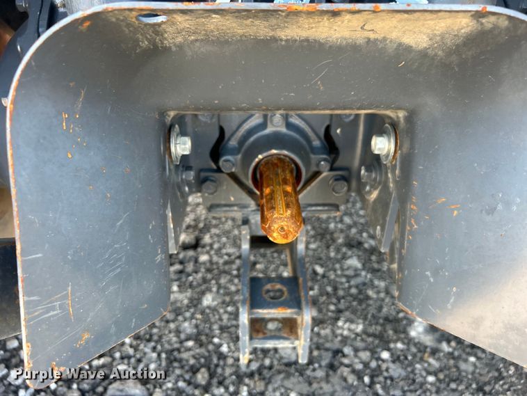 image for item EG1576 Kubota L3540 tractor