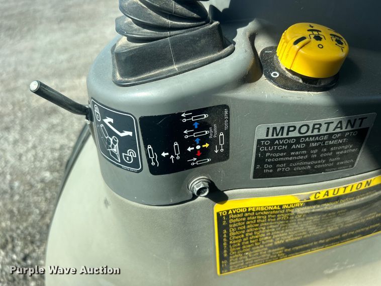 image for item EG1576 Kubota L3540 tractor