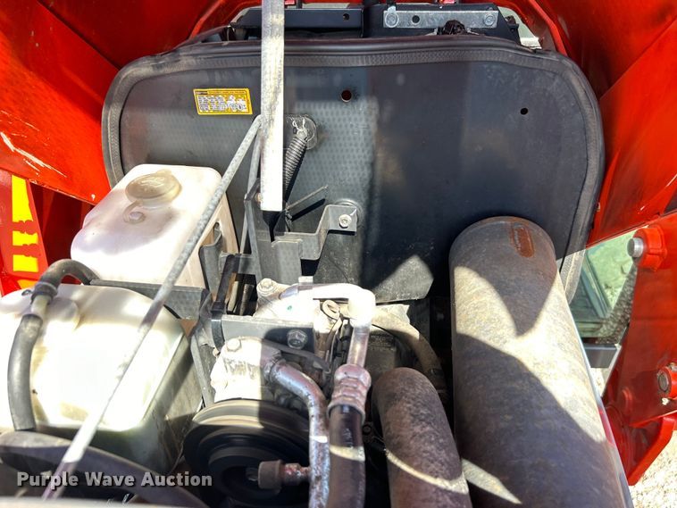 image for item EG1576 Kubota L3540 tractor