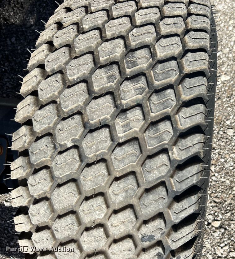 image for item EG1576 Kubota L3540 tractor