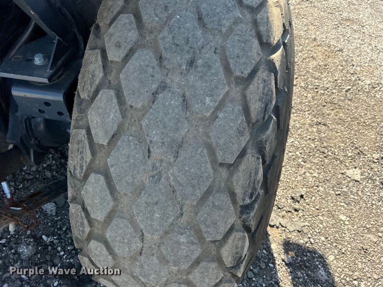 image for item EG1576 Kubota L3540 tractor