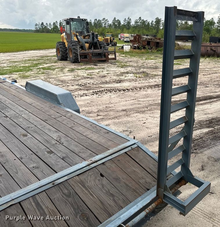 image for item EH5406 2022 GPS  equipment trailer