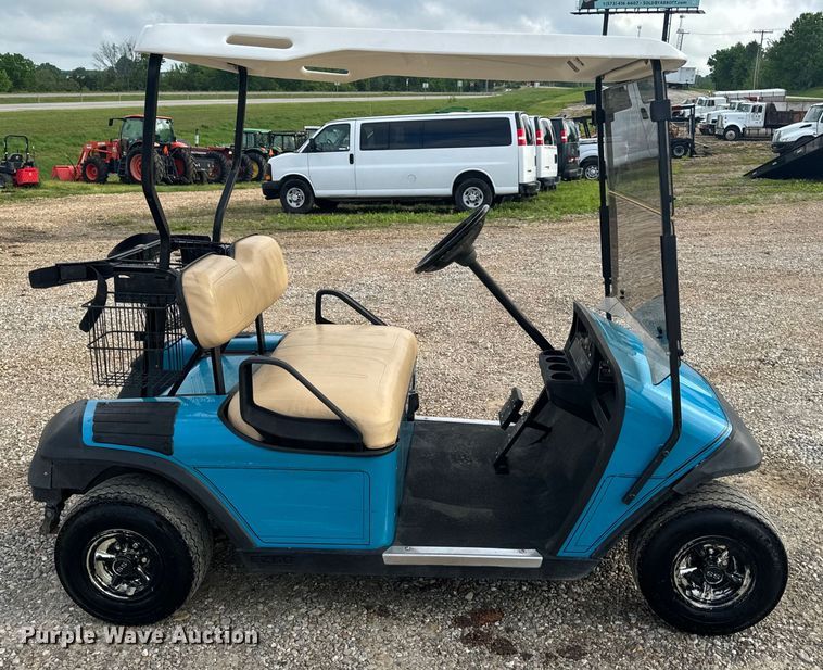 image for item EH6763 EZ-GO golf cart