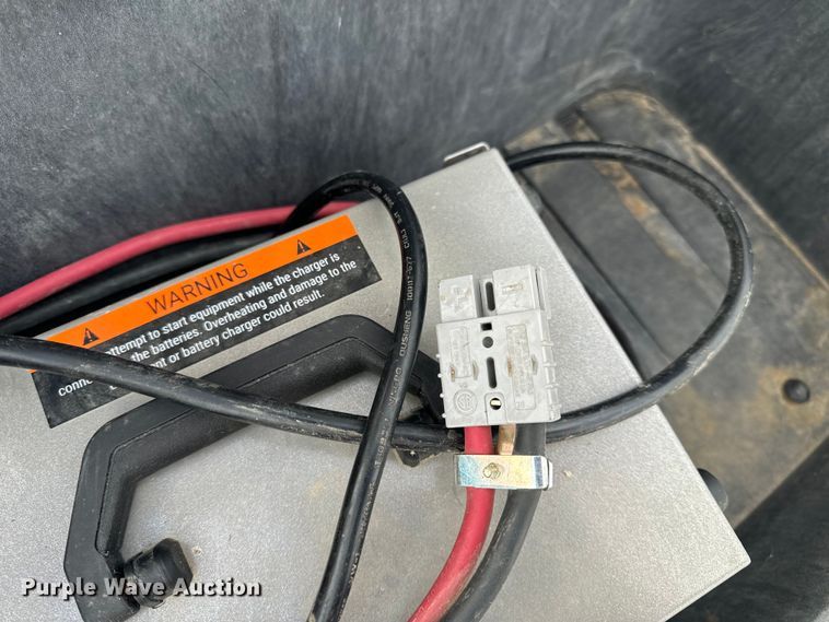 image for item EH6763 EZ-GO golf cart