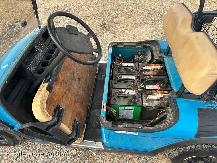 image for item EH6763 EZ-GO golf cart