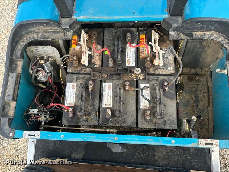 image for item EH6763 EZ-GO golf cart