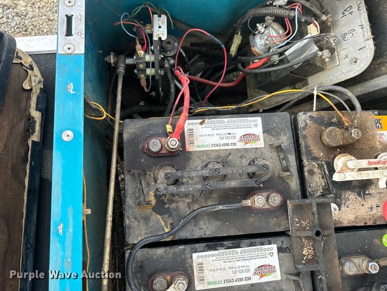 image for item EH6763 EZ-GO golf cart