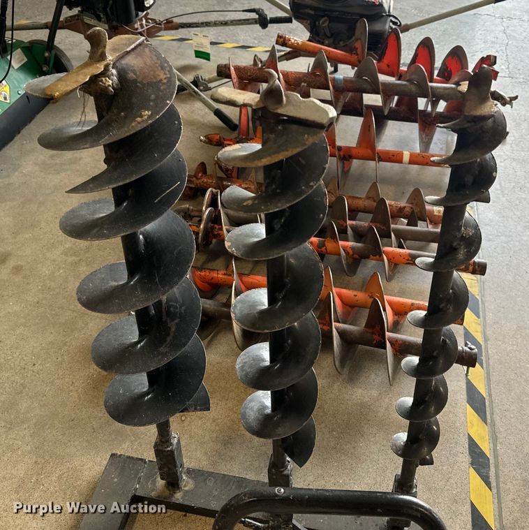 image for item EH6776 Honda auger