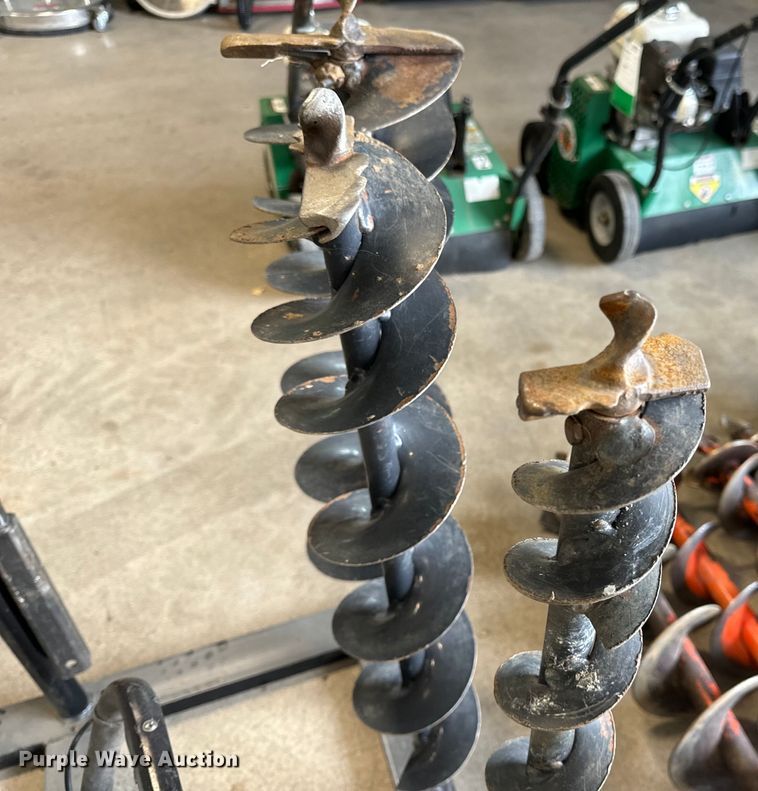 image for item EH6776 Honda auger