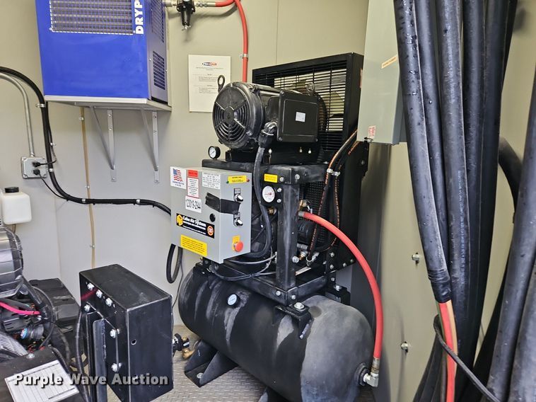 image for item EI3806 2020 Spartan  SP8X18TA spray foam enclosed trailer