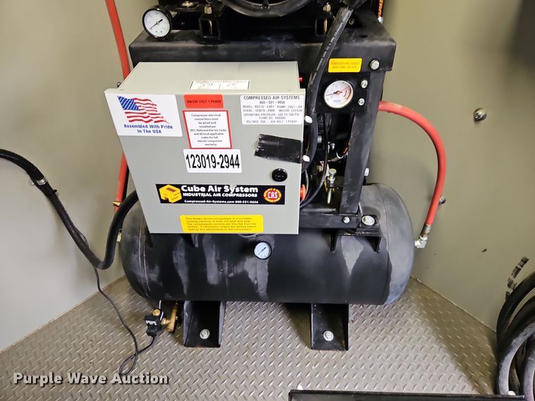 image for item EI3806 2020 Spartan  SP8X18TA spray foam enclosed trailer