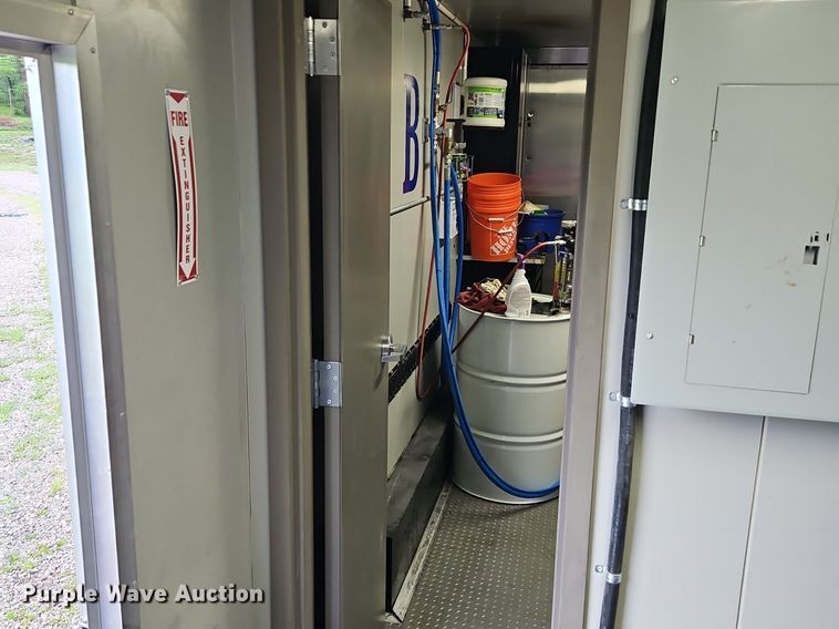 image for item EI3806 2020 Spartan  SP8X18TA spray foam enclosed trailer