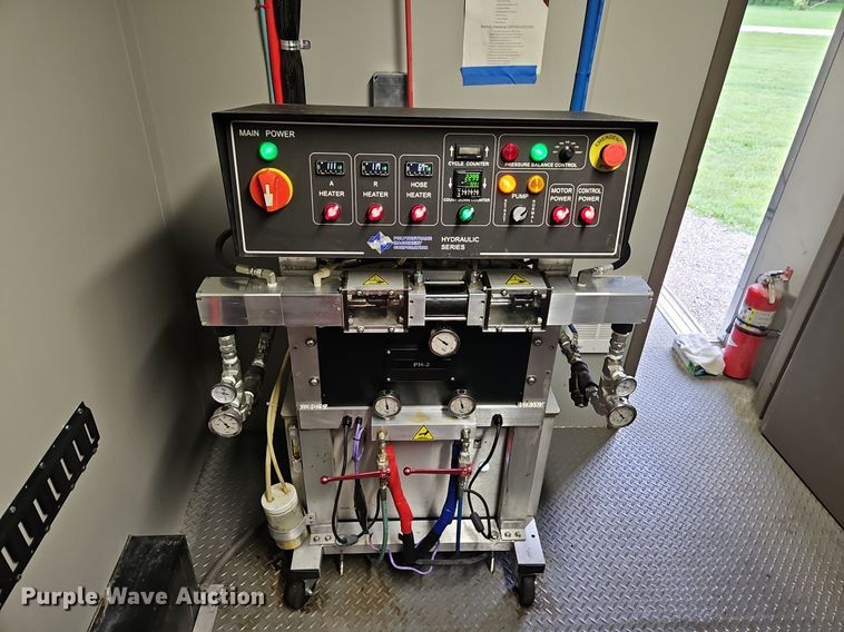 image for item EI3806 2020 Spartan  SP8X18TA spray foam enclosed trailer