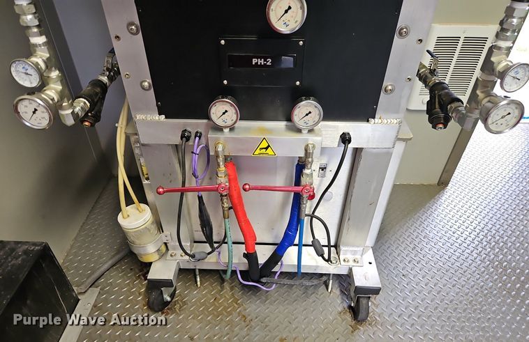 image for item EI3806 2020 Spartan  SP8X18TA spray foam enclosed trailer