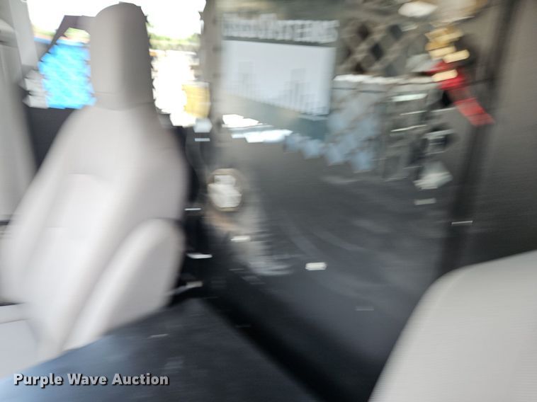 image for item EI3817 2014 Ford E150 van