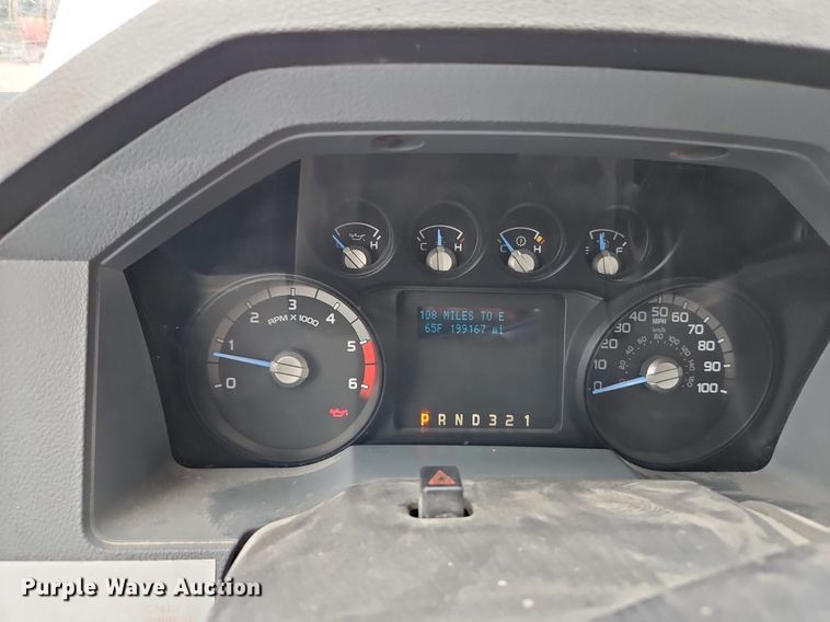 image for item EI3818 2011 Ford F450 Super Duty XL bucket truck