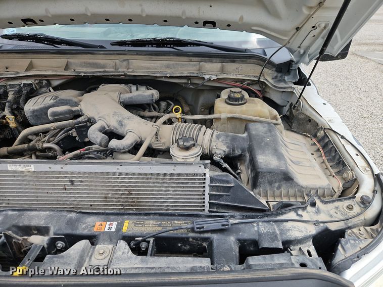 image for item EI3818 2011 Ford F450 Super Duty XL bucket truck