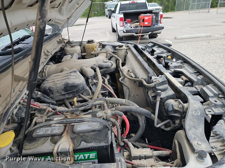 image for item EI3818 2011 Ford F450 Super Duty XL bucket truck