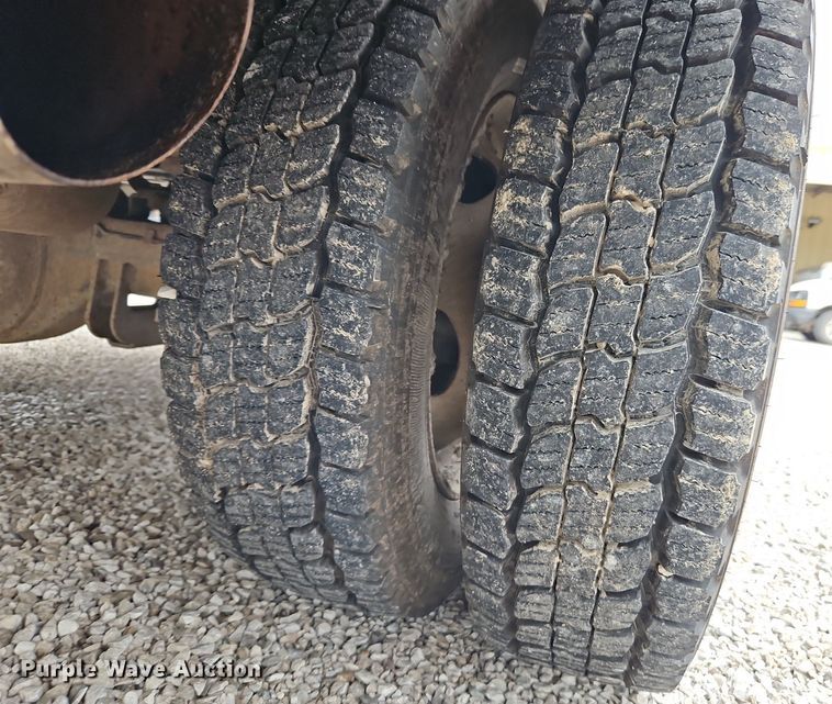 image for item EI3818 2011 Ford F450 Super Duty XL bucket truck