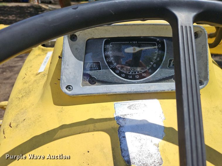 image for item EI3823 1970 Ford 3400 tractor