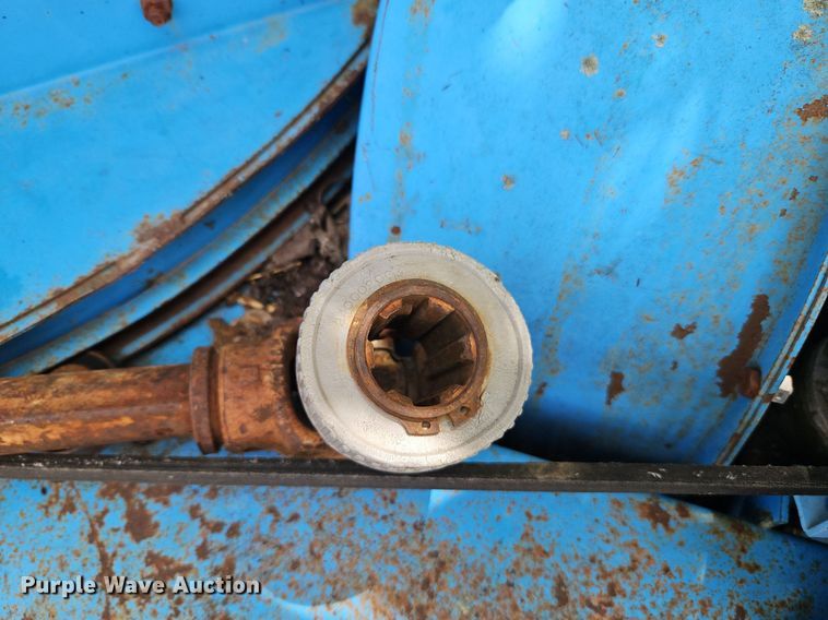 image for item EI3826 Goossen bale chopper