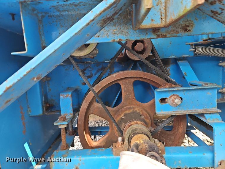 image for item EI3826 Goossen bale chopper