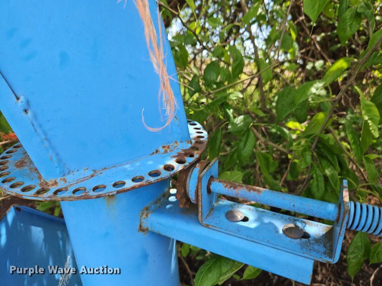 image for item EI3826 Goossen bale chopper