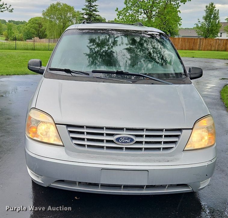 image for item EI3827 2007 Ford Freestar SE van