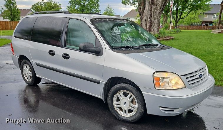 image for item EI3827 2007 Ford Freestar SE van
