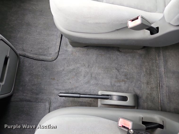 image for item EI3827 2007 Ford Freestar SE van