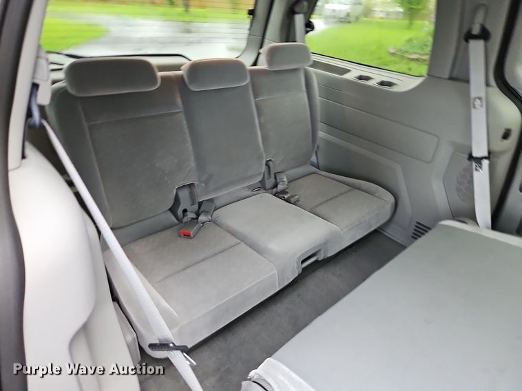 image for item EI3827 2007 Ford Freestar SE van