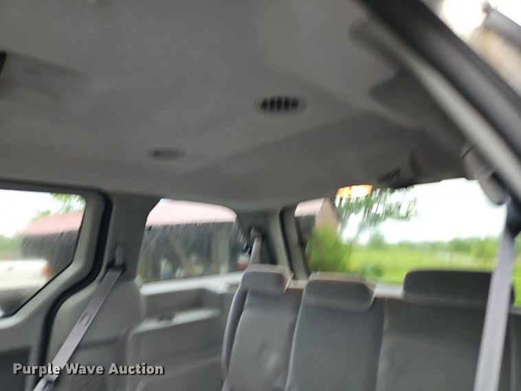 image for item EI3827 2007 Ford Freestar SE van