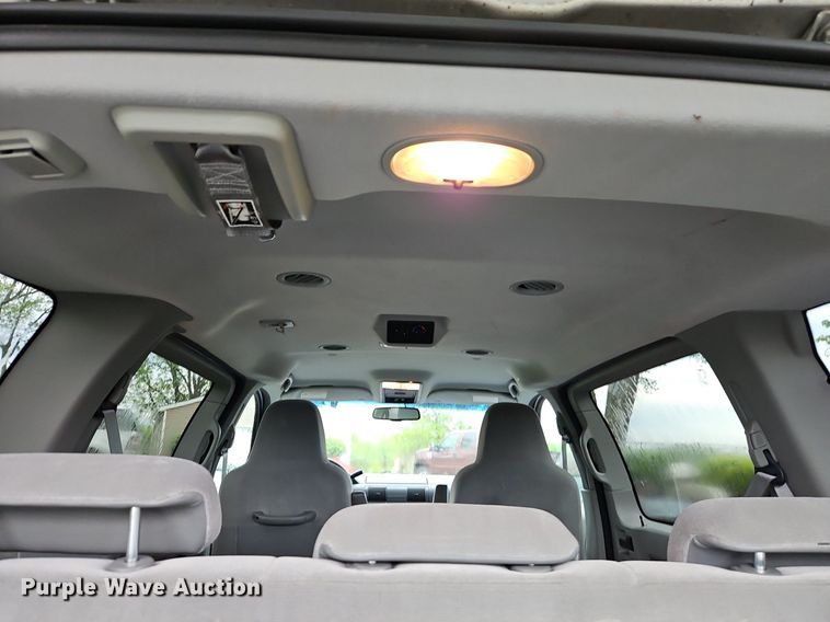 image for item EI3827 2007 Ford Freestar SE van