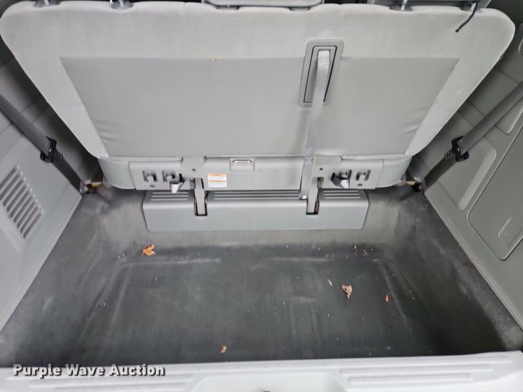 image for item EI3827 2007 Ford Freestar SE van