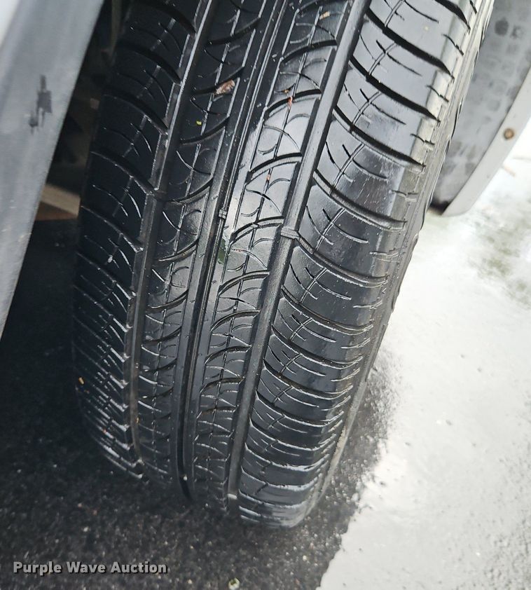 image for item EI3827 2007 Ford Freestar SE van