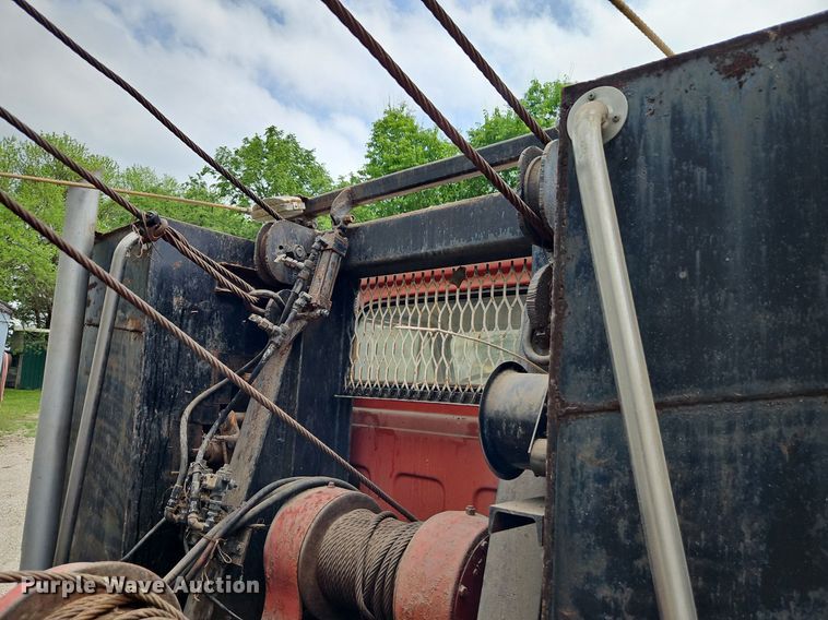 image for item EI3829 1964 Chevrolet C60 tow truck