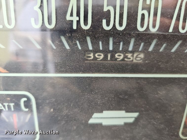 image for item EI3829 1964 Chevrolet C60 tow truck