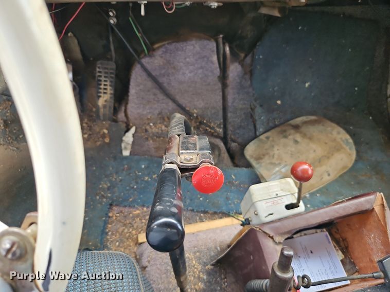 image for item EI3829 1964 Chevrolet C60 tow truck