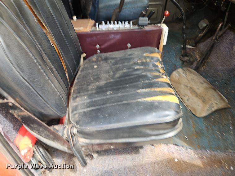 image for item EI3829 1964 Chevrolet C60 tow truck