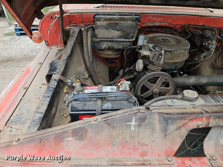 image for item EI3829 1964 Chevrolet C60 tow truck