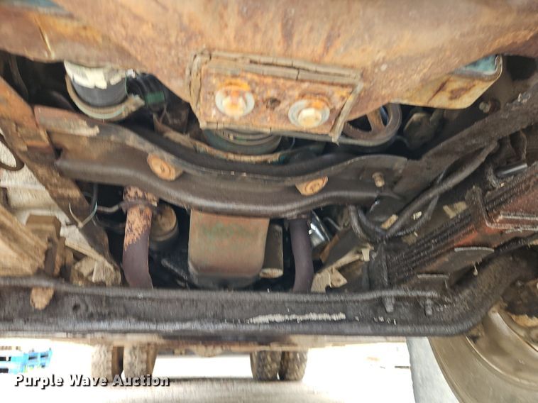 image for item EI3829 1964 Chevrolet C60 tow truck