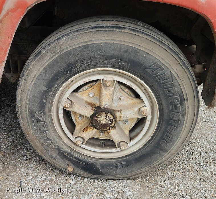 image for item EI3829 1964 Chevrolet C60 tow truck