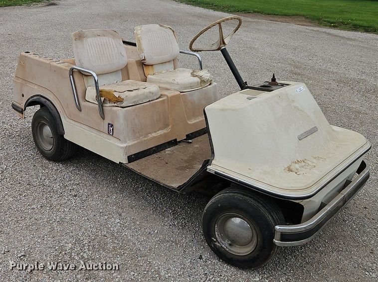 image for item EI3830 AMF Harley-Davidson golf cart